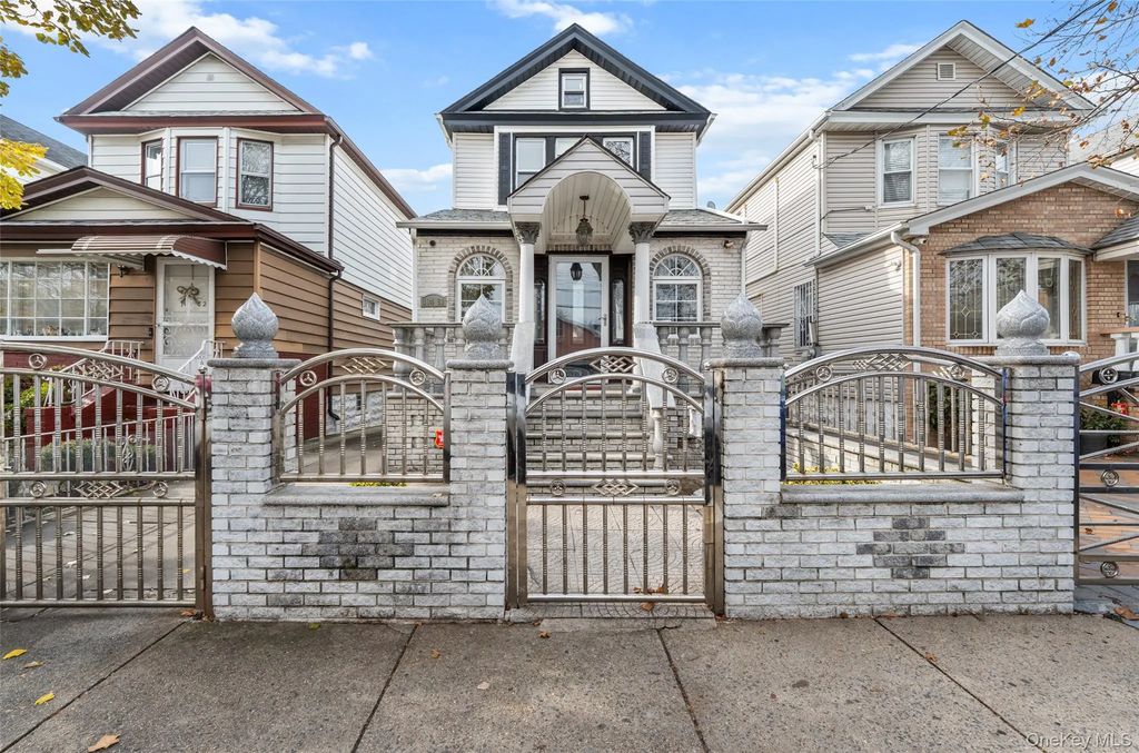 10480 113th Street, Richmond Hill S.