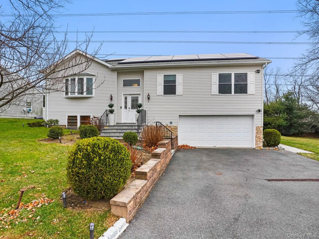 38 Kathwood Road, White Plains