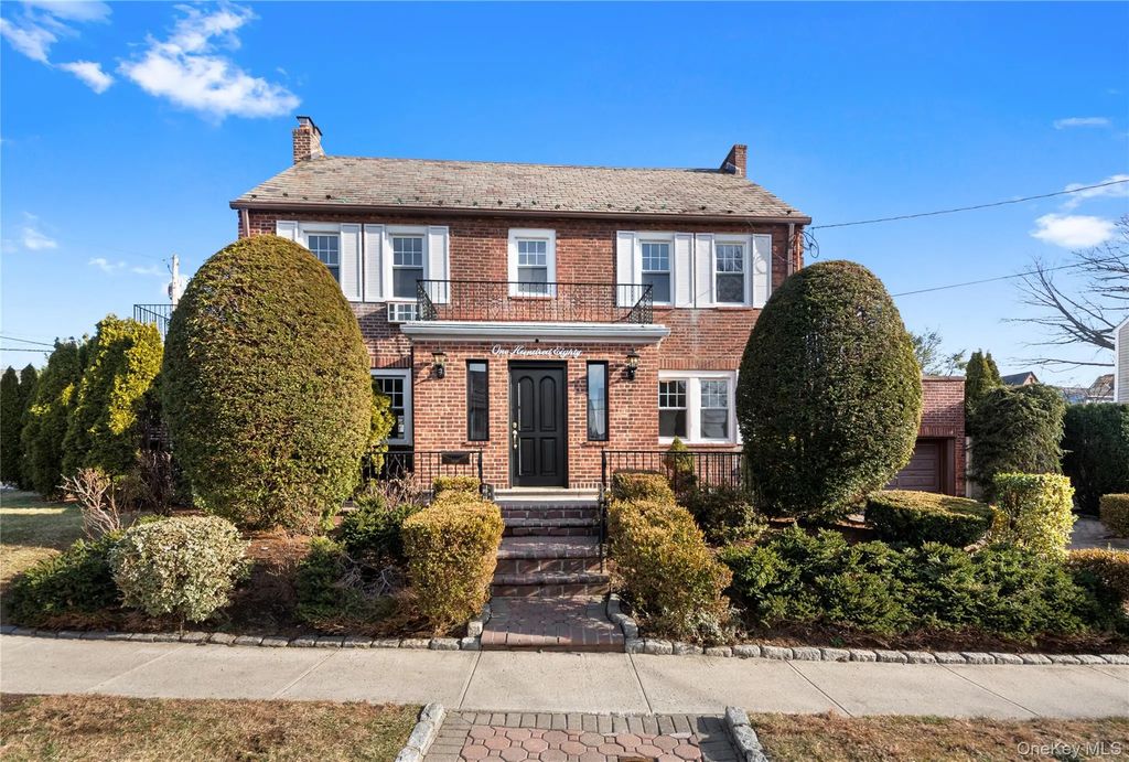 180 Kneeland Avenue, Yonkers