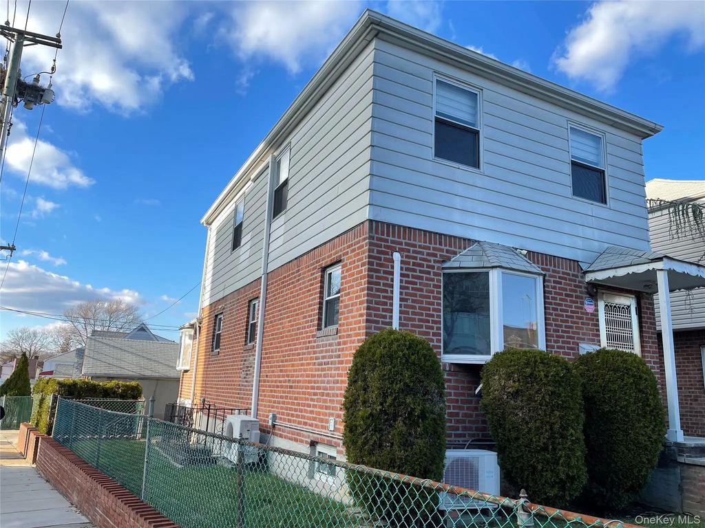 6152 149th Street, Flushing