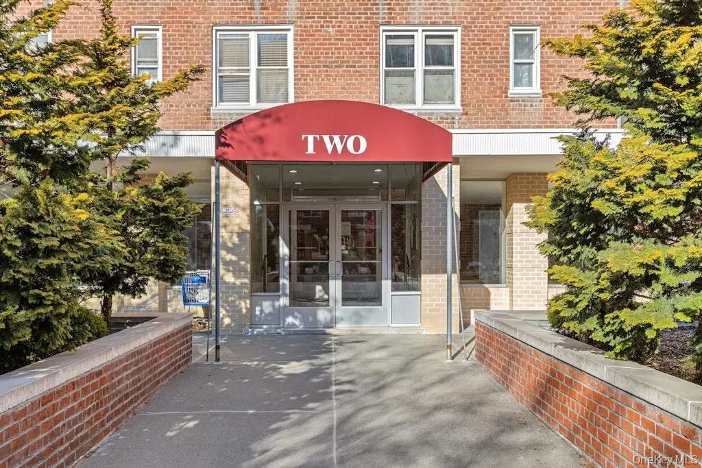 2 Sadore Lane # 7w, Yonkers