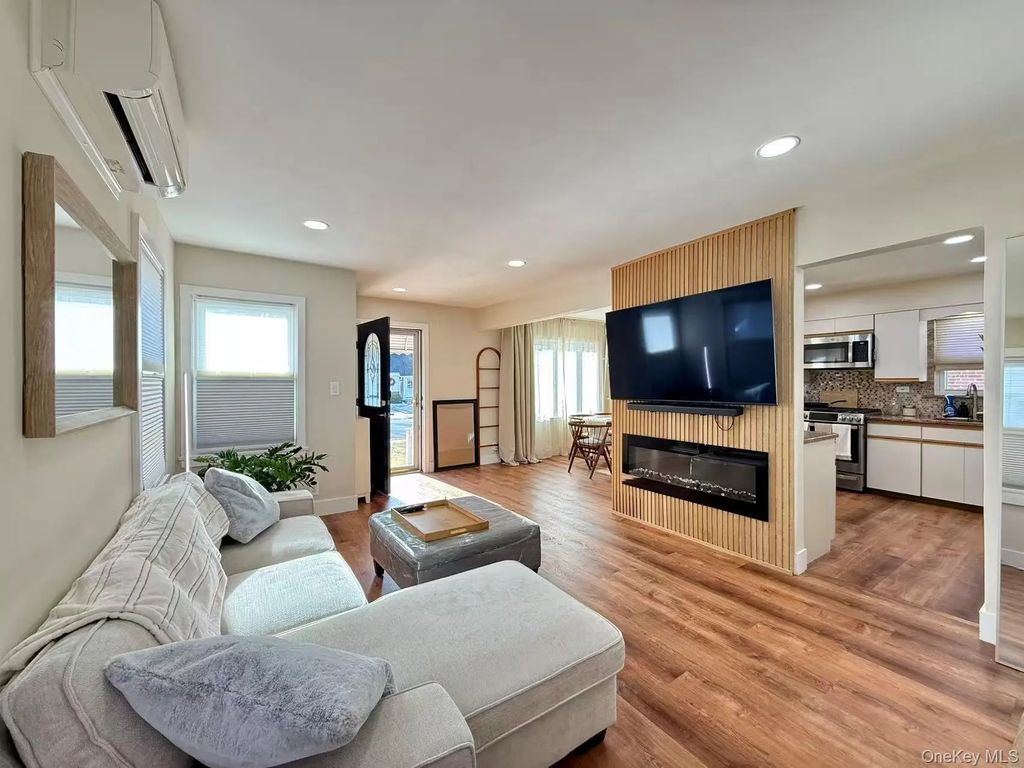55 Keller Street, Valley Stream