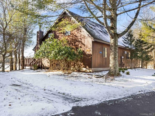 6 Lakeside Drive, Monticello