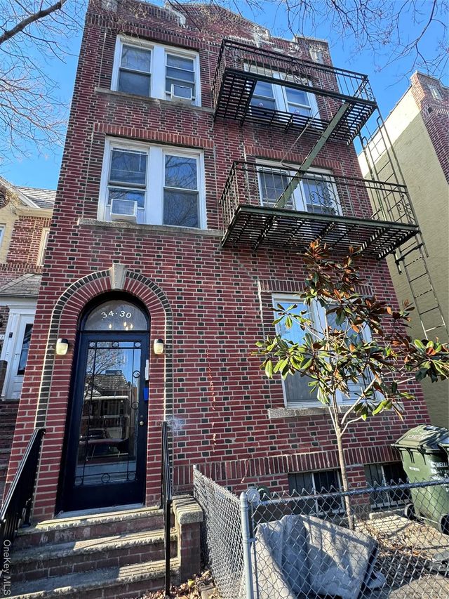 Photo of Listing #952605