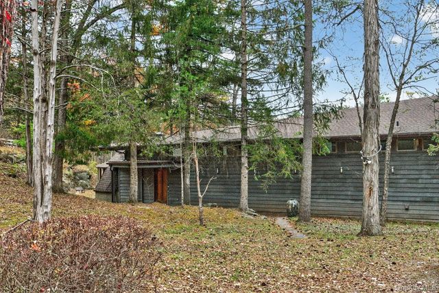 106 Mountain Laurel Lane, Woodstock