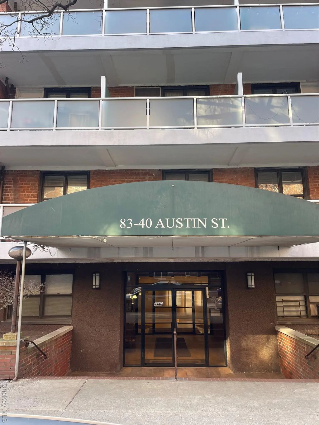 83-40 Austin Street # 2 J, Kew Gardens