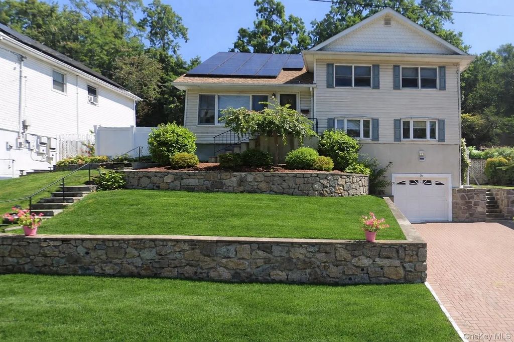 26 Dexter Road, Yonkers
