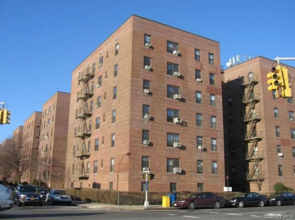 32-42 E 89th Street Street # C301, East Elmhurst