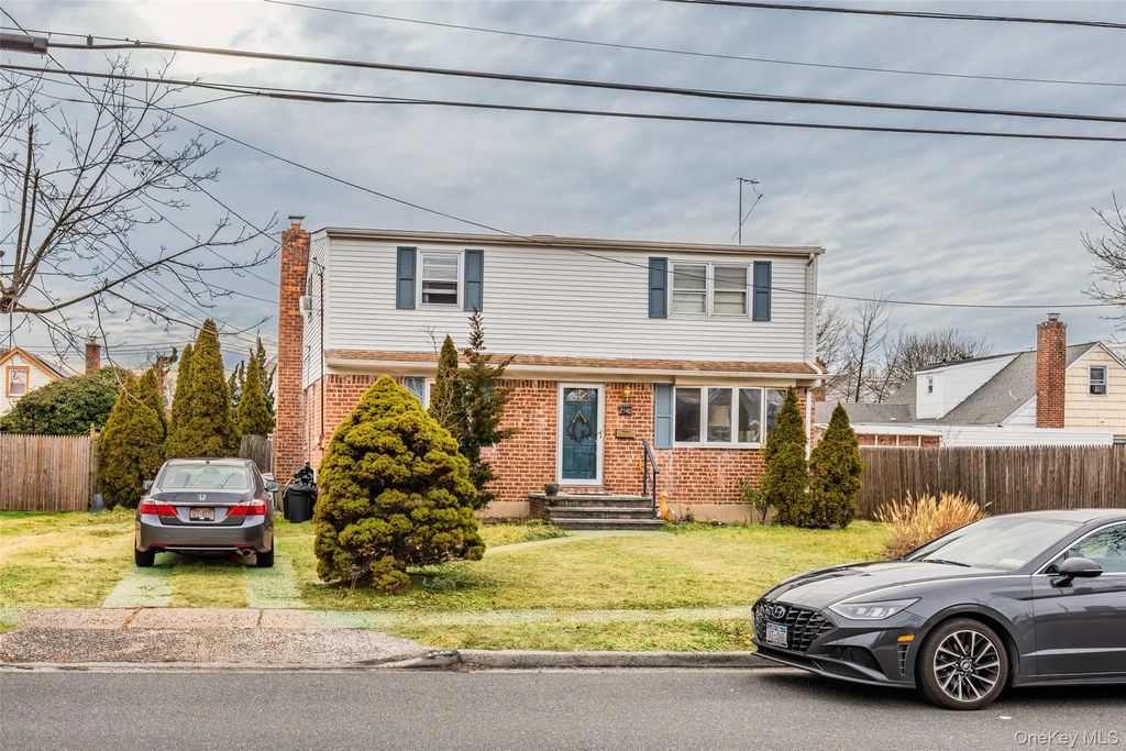2340 Devon Street, East Meadow