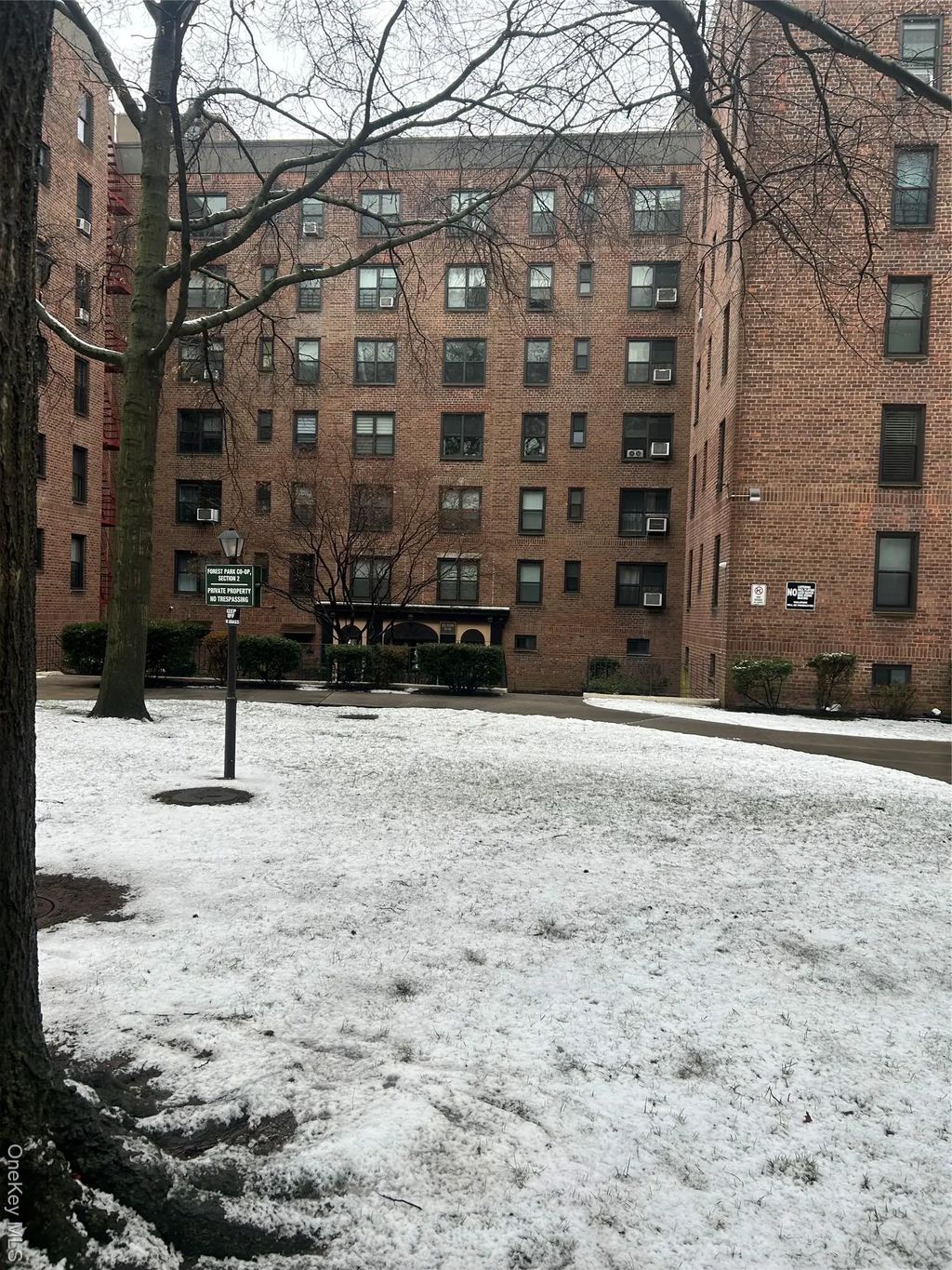 83-85 Woodhaven Boulevard # 3m, Woodhaven