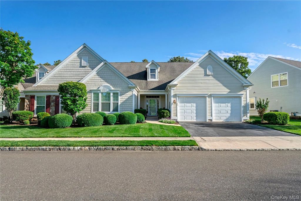 39 Kimberly Drive # 39, Westhampton