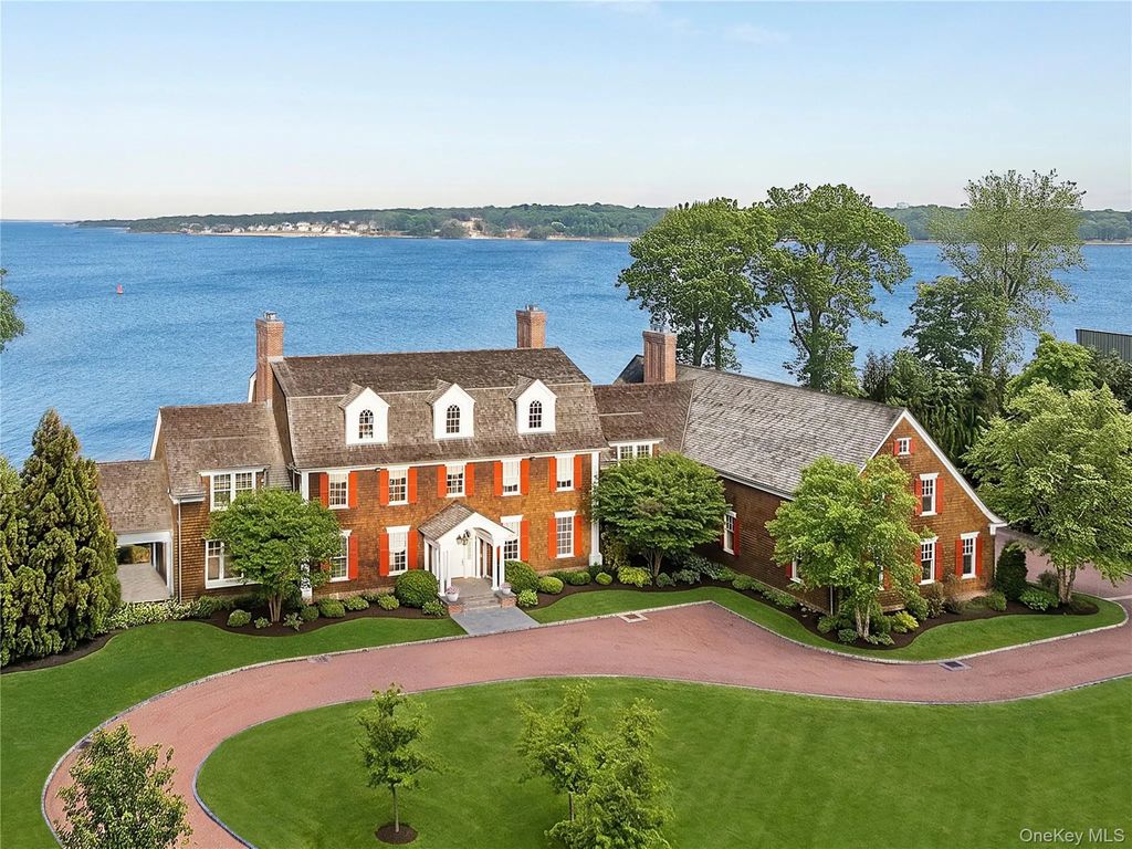 30 Forest Drive, Sands Point