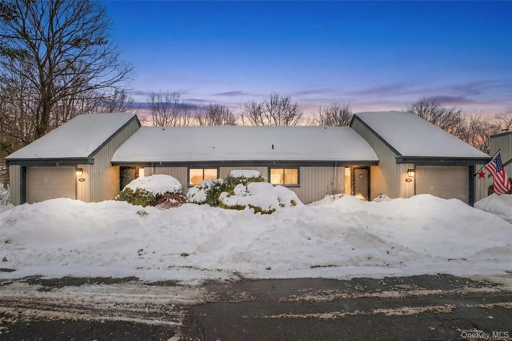 339 Heritage Hills # A, Somers