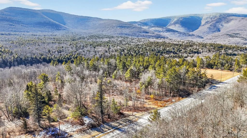 6769 Rt-23a, Tannersville