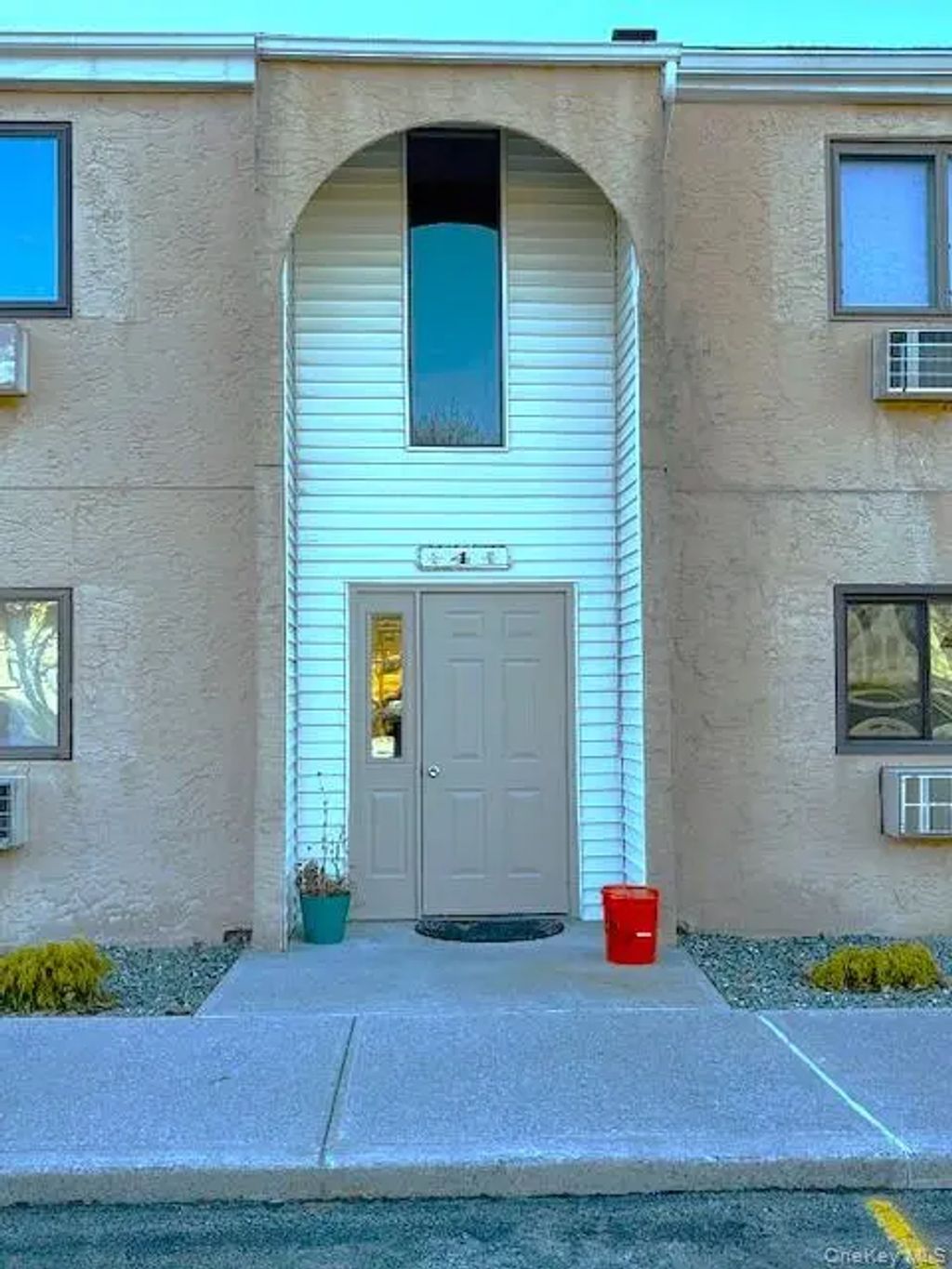 4 Scarborough Lane # B, Wappingers Falls