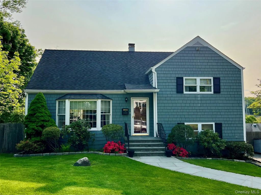 8 Montrose Road, Yonkers