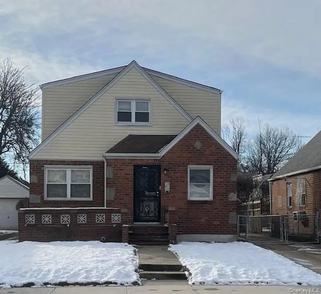 227-50 Murdock Avenue, Queens Village
