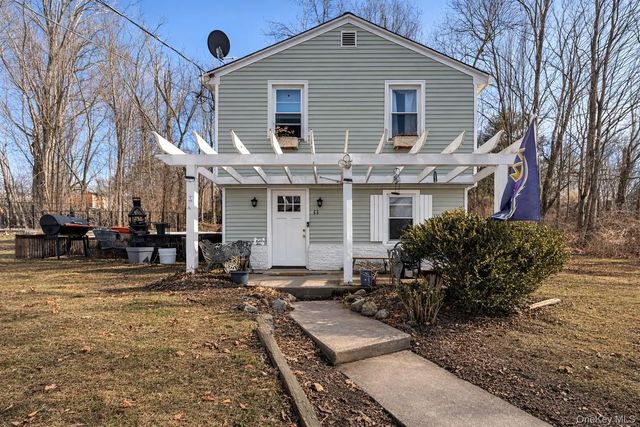 Photo of Listing #955997