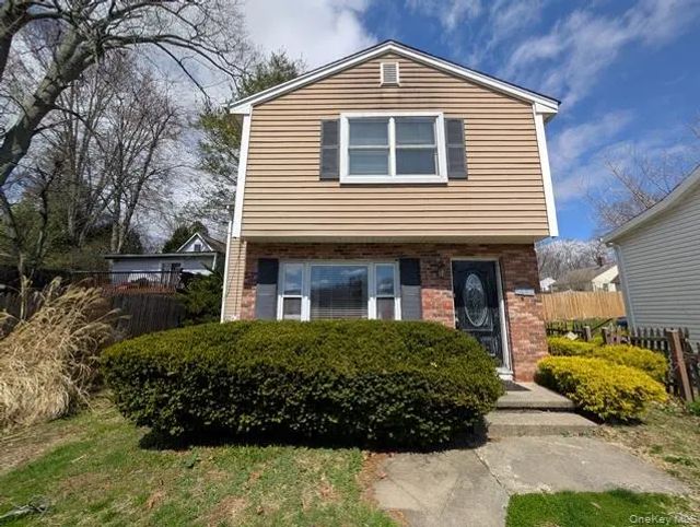 219 Elm Road, Mahopac