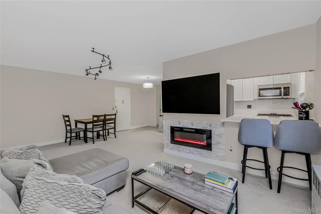 245 Rumsey Road # 5g, Yonkers