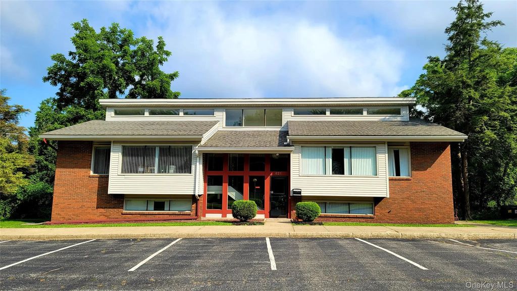 621 Rt 52, Unit 2a, Beacon