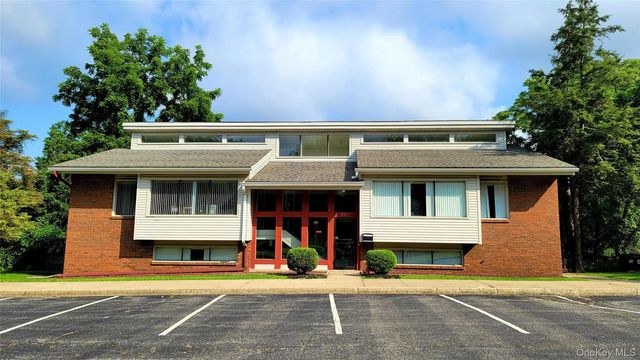 621 Rt 52, Unit 2a, Beacon