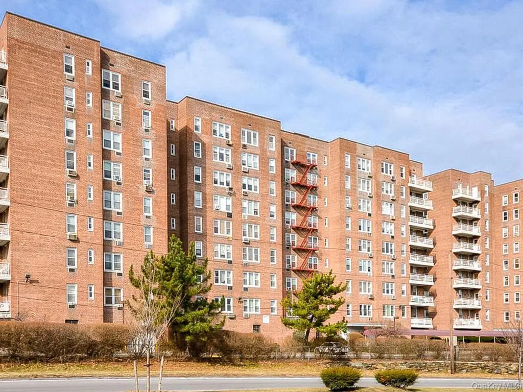 245 Rumsey Road # 6x, Yonkers