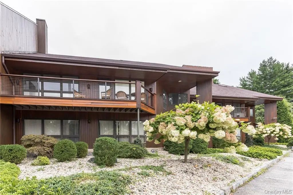 301 Old Tarrytown Road, White Plains