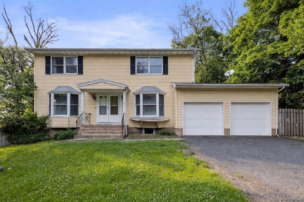 12 Gillis Avenue, Nyack