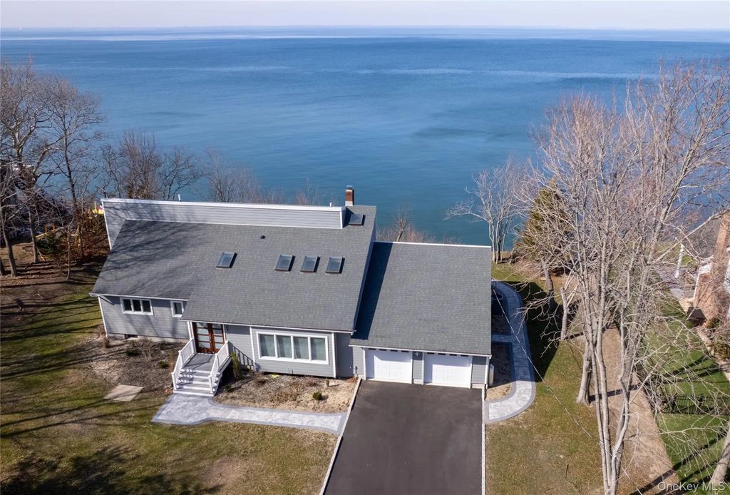 43 Waterview Drive, Sound Beach