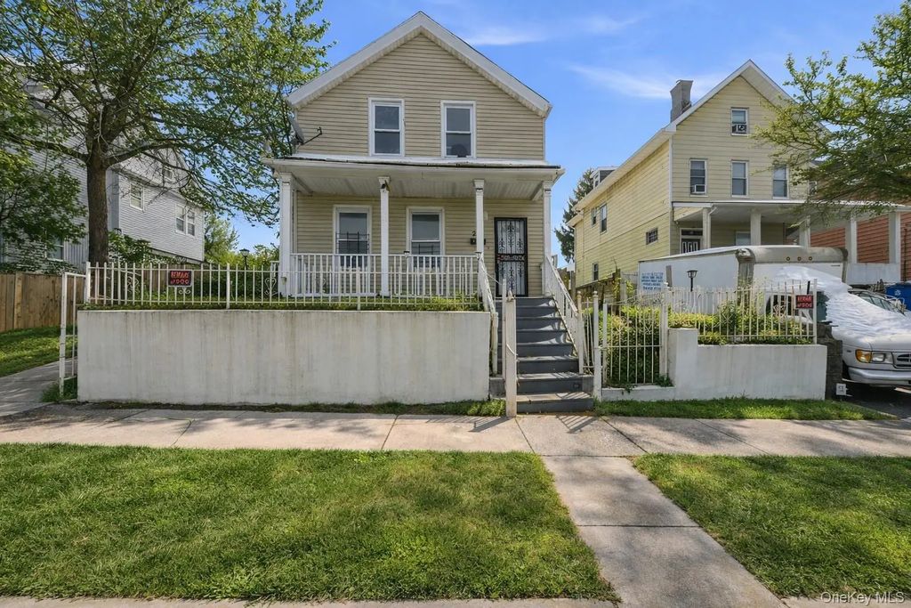 25 N Terrace Avenue, Mount Vernon