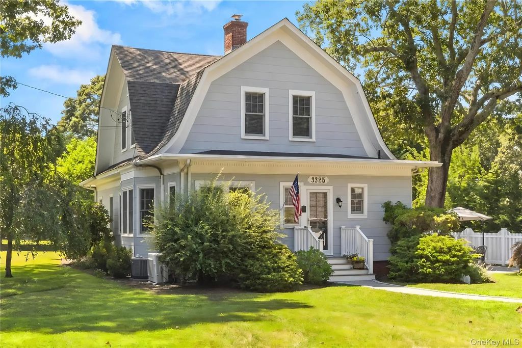 3475 Oaklawn Avenue, Southold