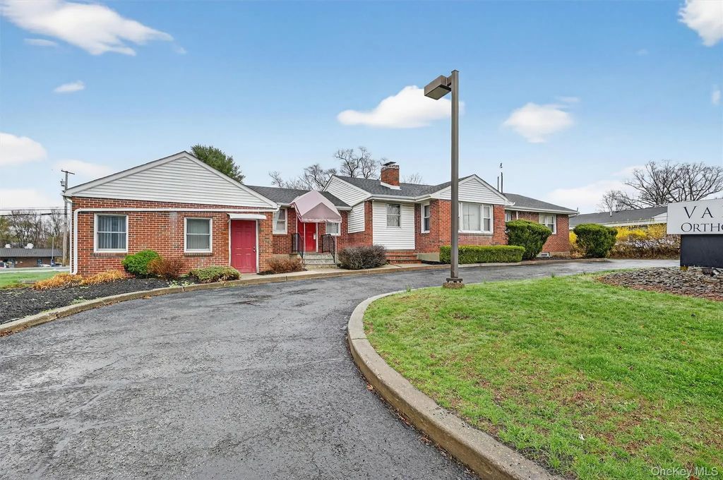 69 Old Temple Hill Road, New Windsor