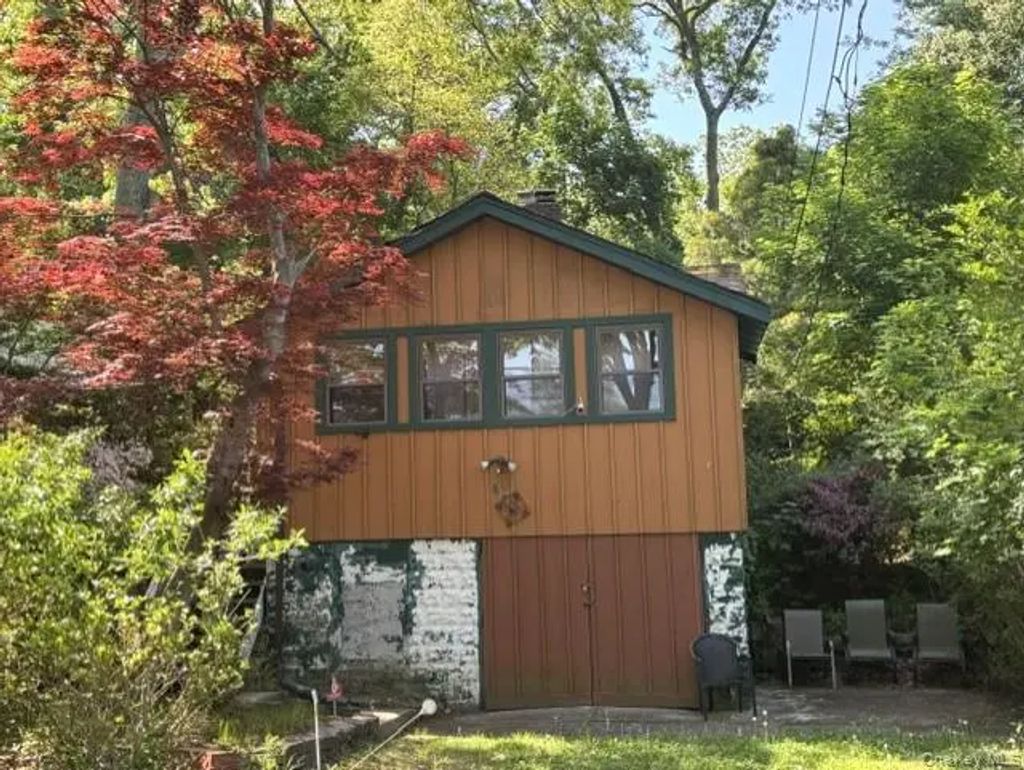 40 Hawthorne Road, Rocky Point