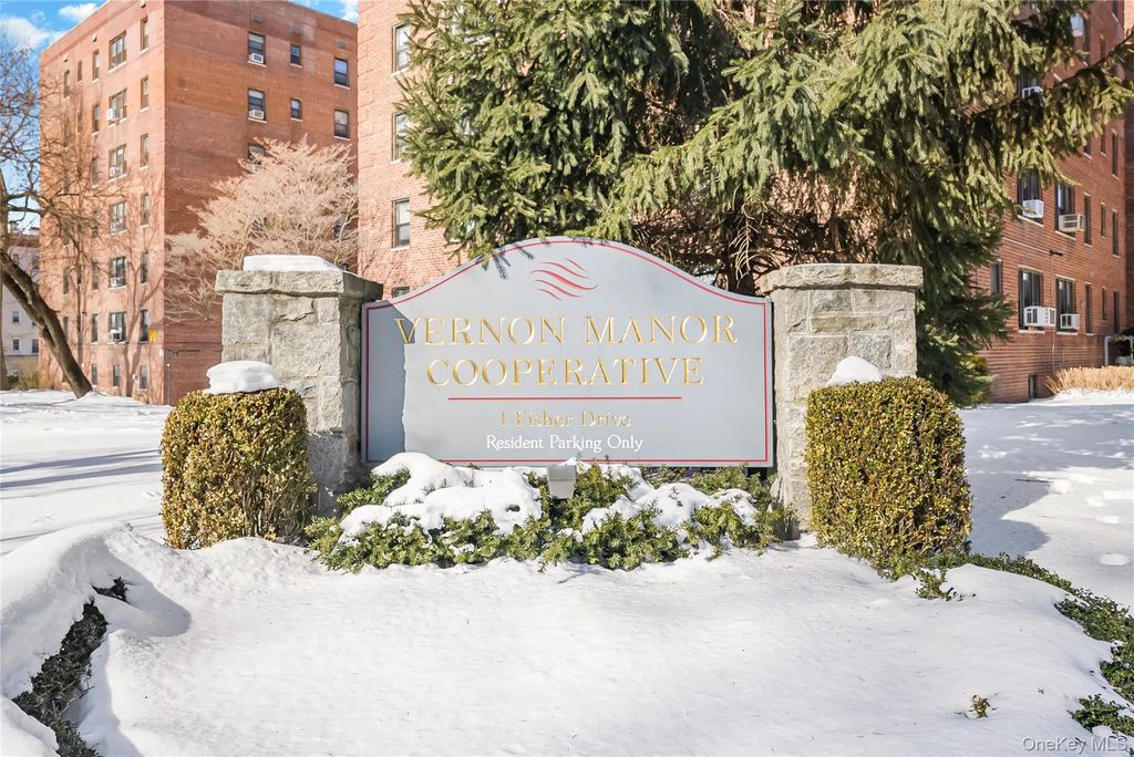 1 Fisher Dr. # 114, Fleetwood