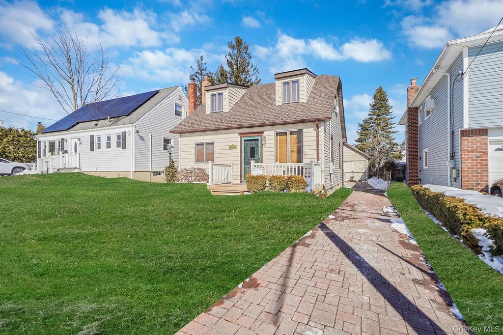 247 Starke Avenue, East Meadow