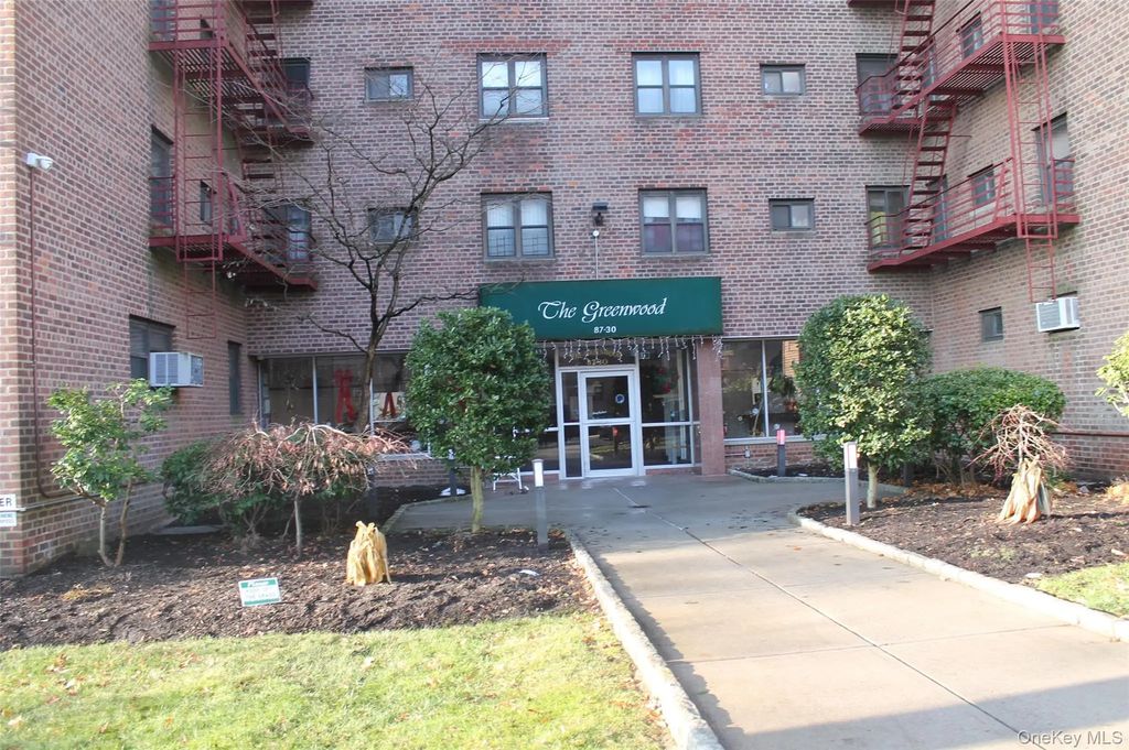 87-30 204th Street # B-56, Hollis