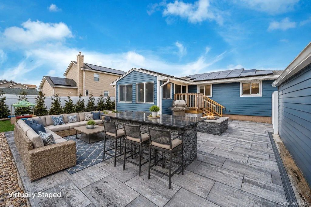 6 Rugby Drive, Shirley