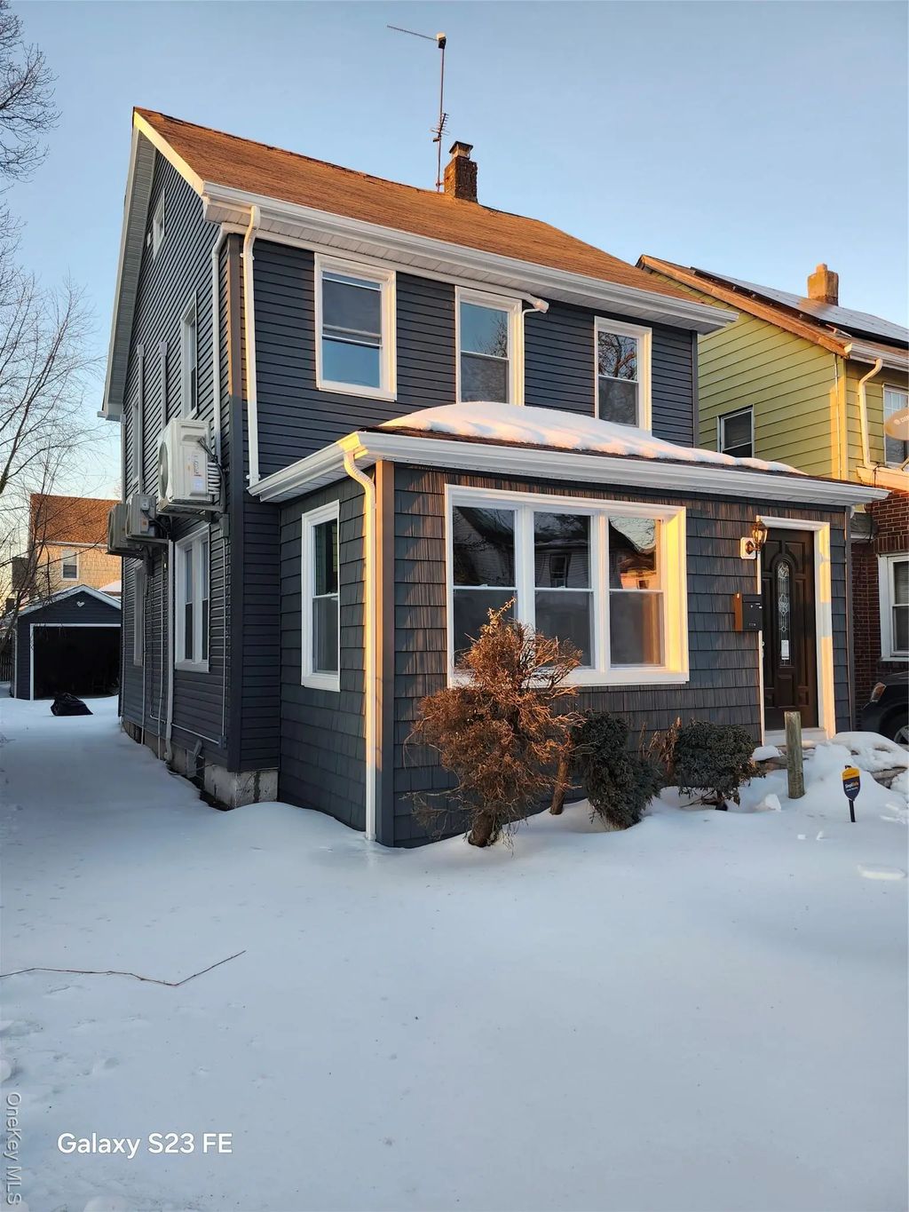 191-33 114th Road, Saint Albans