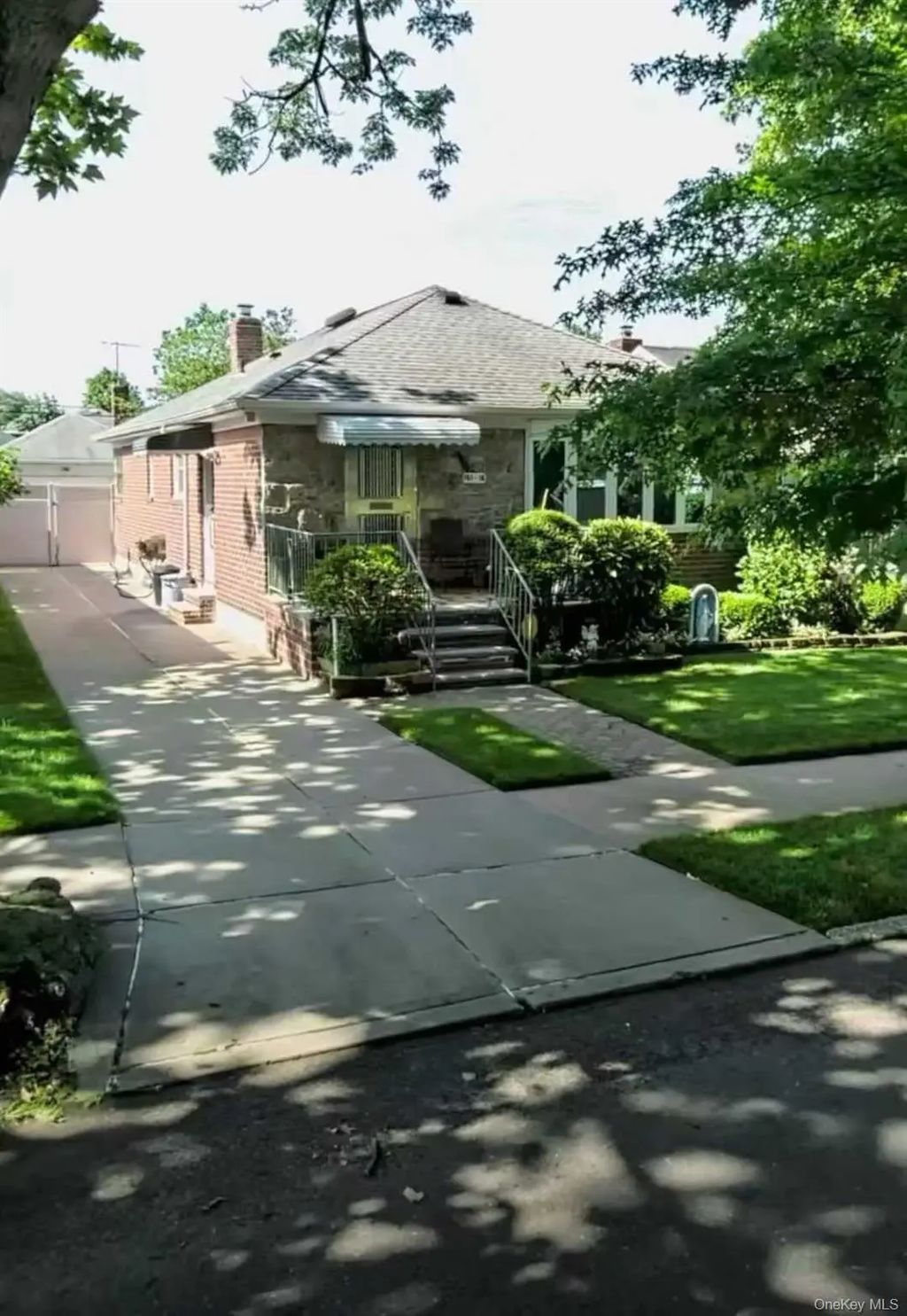 151-28 24th Rd Road, Whitestone