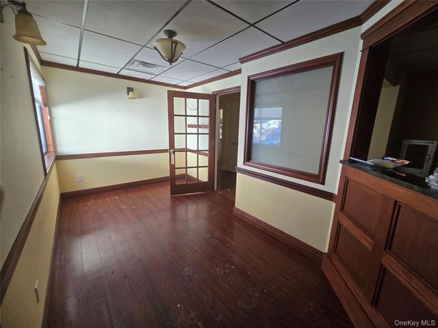 2 Clark Place, Mahopac