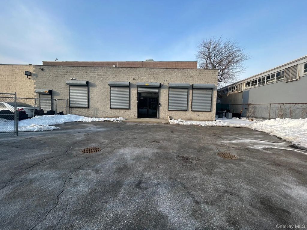 210 Lawrence Avenue, Lawrence