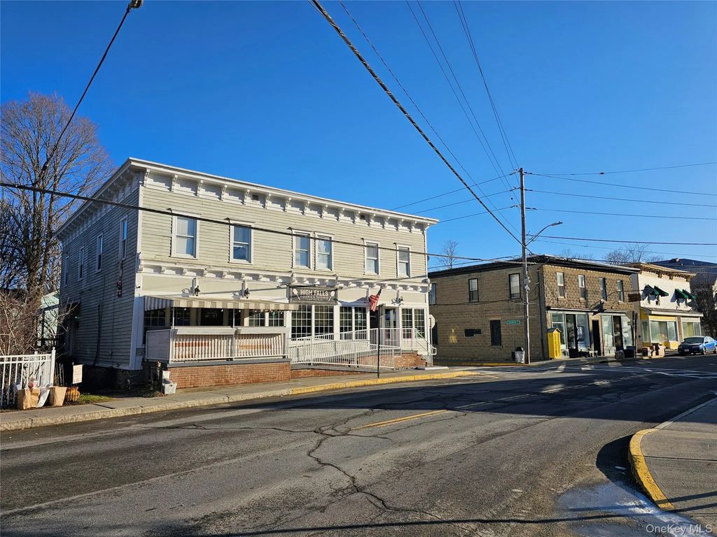 94 Main Street, Claverack