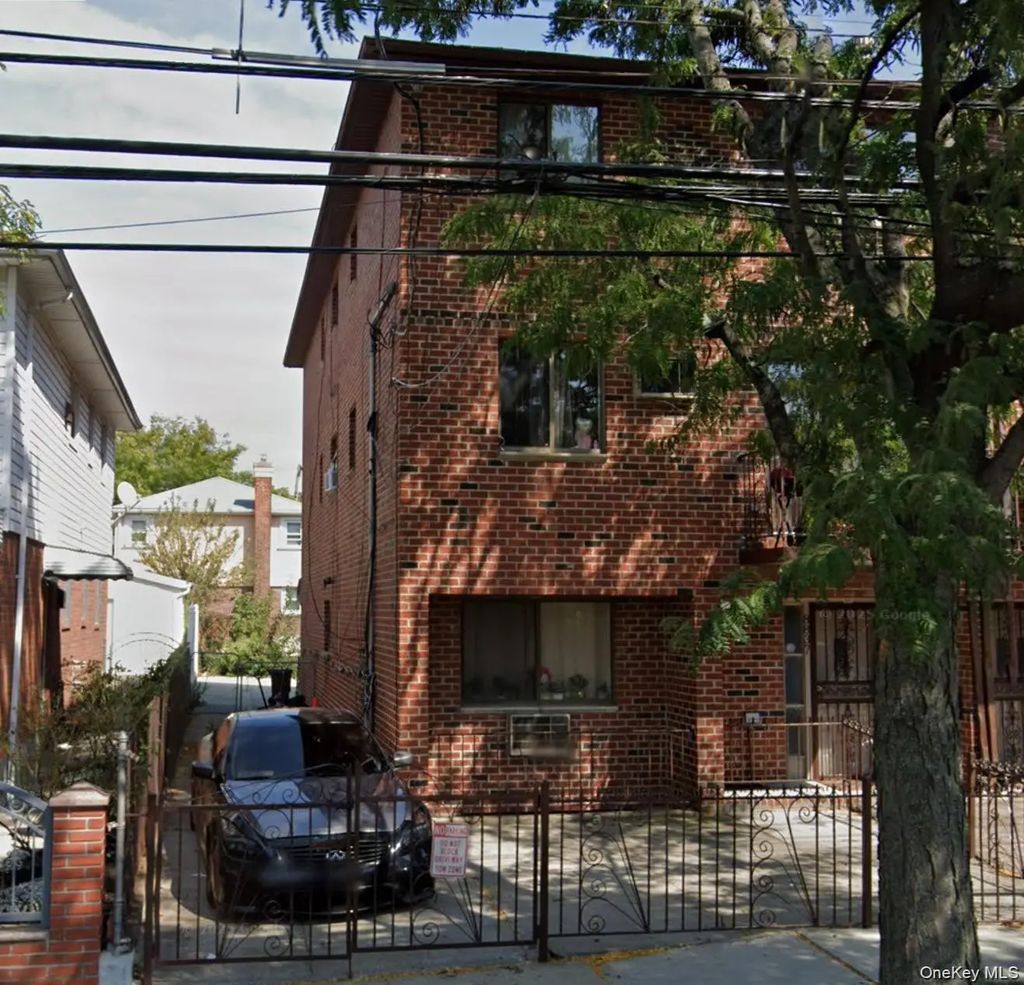 8837 Pitkin Avenue, Ozone Park