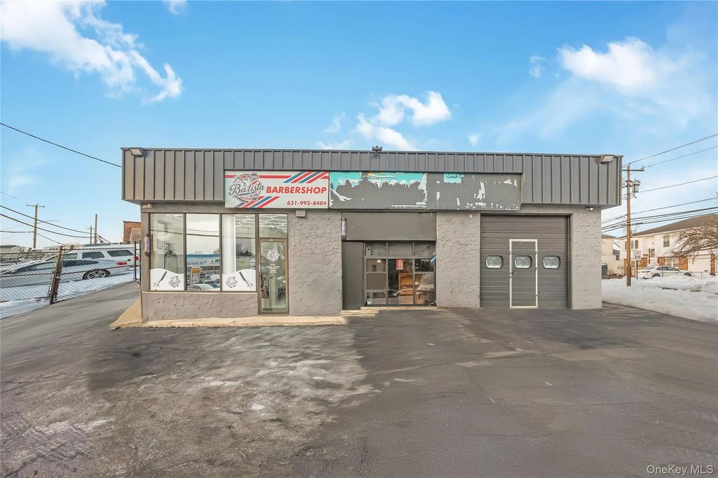 793 Main Street, Farmingdale