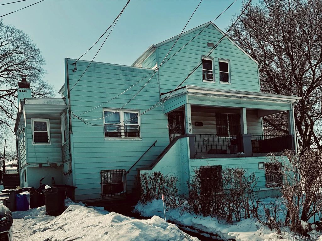 138 W Kingsbridge Road, Mount Vernon