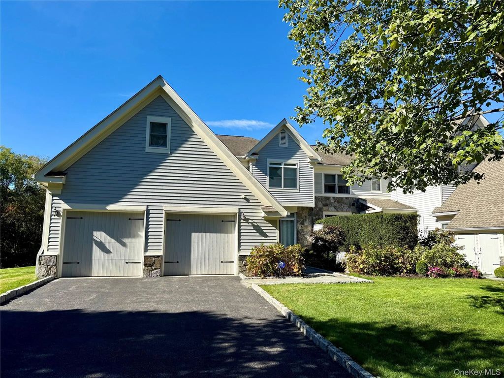 7 Cobblefield Lane, White Plains