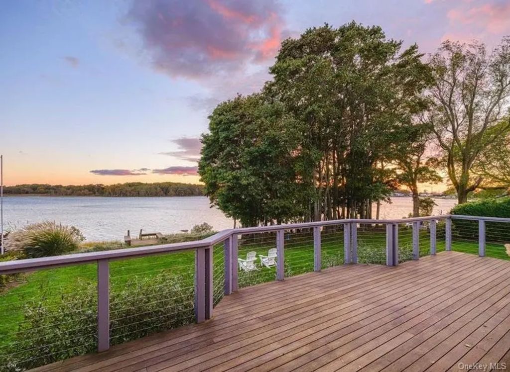 1020 Ruch Lane, Southold
