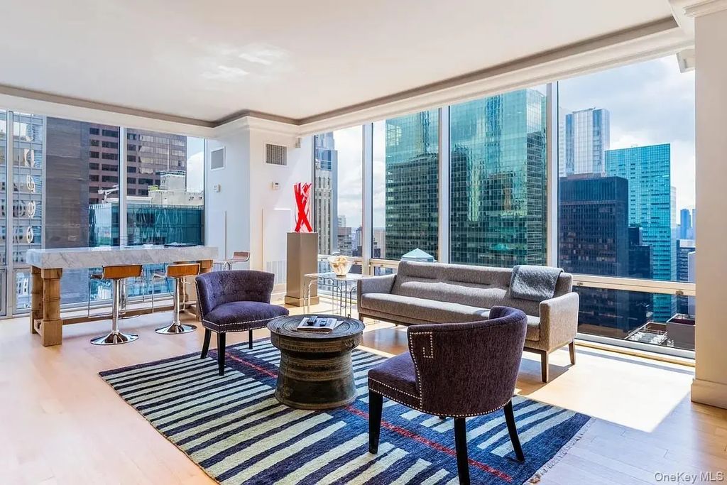 641 5th Avenue # 33d, New York (Manhattan)