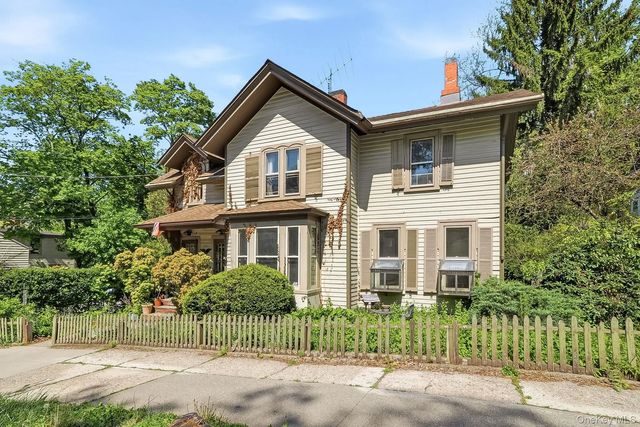 172 Main Street, Cold Spring